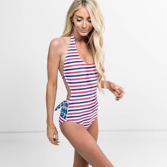 🇺🇸 AMERICA ONE PIECE 🇺🇸 - Picture 1 of 3